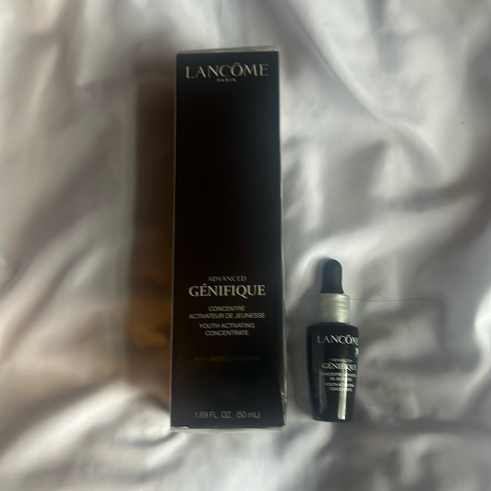 Lancôme Génifique serum 1.69 oz